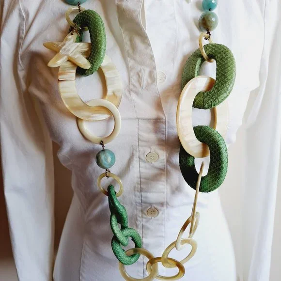 AMLE Italian Long Horn Green Chain Necklace with Python skin - Picture 4 of 16